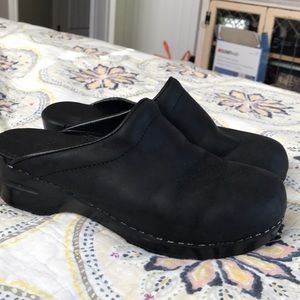 Classic dansko clogs size 40